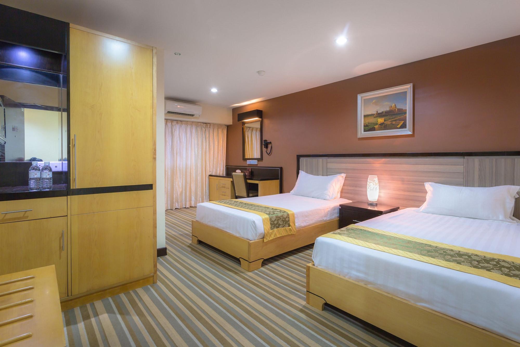 Hallmark Express Hotel Malacca Екстериор снимка